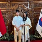 Ketua Umum PSI Kaesang Pangarep bersama isterinya