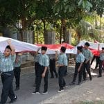 Desa Giling Meriahkan HUT RI dengan Kirab Bendera Raksasa Sepanjang 100 Meter