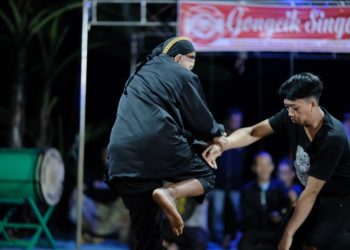 Gongcik:  Lebih dari Sekadar Seni Bela Diri, Sebuah Warisan Budaya