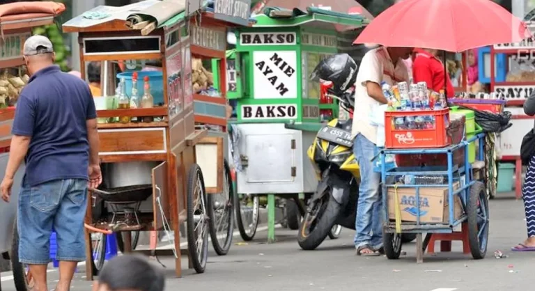 Joni Kurnianto: Peran PKL Sebagai Penopang Ekonomi Harus Diakui dengan Regulasi