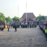 Ribuan Personel Amankan Aksi Pengiriman Surat ke KPK oleh Aliansi Masyarakat Pati Bersatu