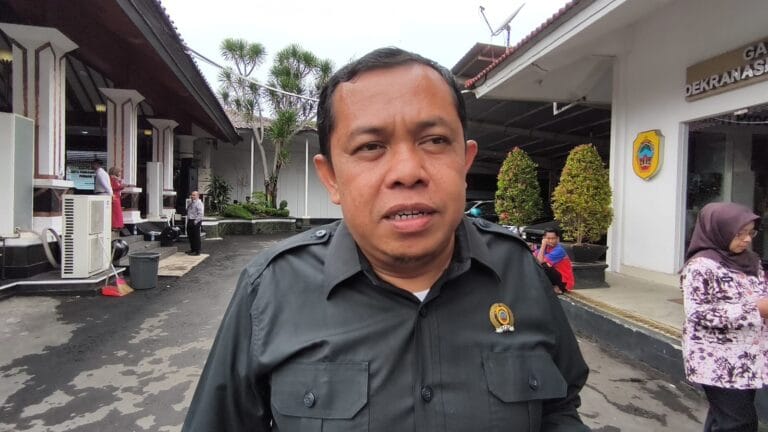 Reklame Tak Berizin Harus Ditertibkan, DPRD Pati Sebut Potensi PAD Sangat Besar