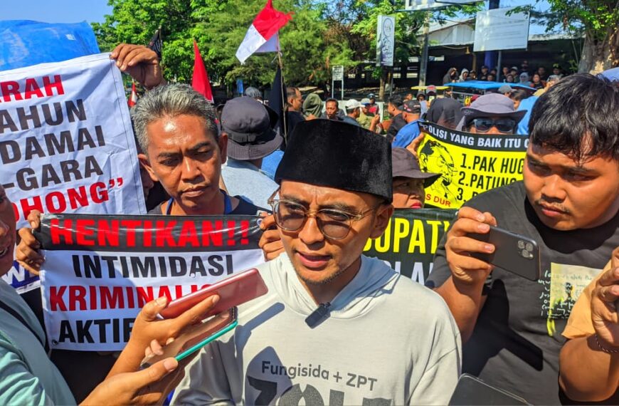 Unjuk Rasa di Alun-alun Tayu: Massa Tuntut Kapolresta Segera Tangkap Pelaku Kekerasan Terhadap Koordinator AMPB