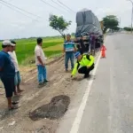 Akibat Mengantuk, Pengemudi Mobilio Tabrak Truk Tronton di Jalan Lingkar Selatan Pati