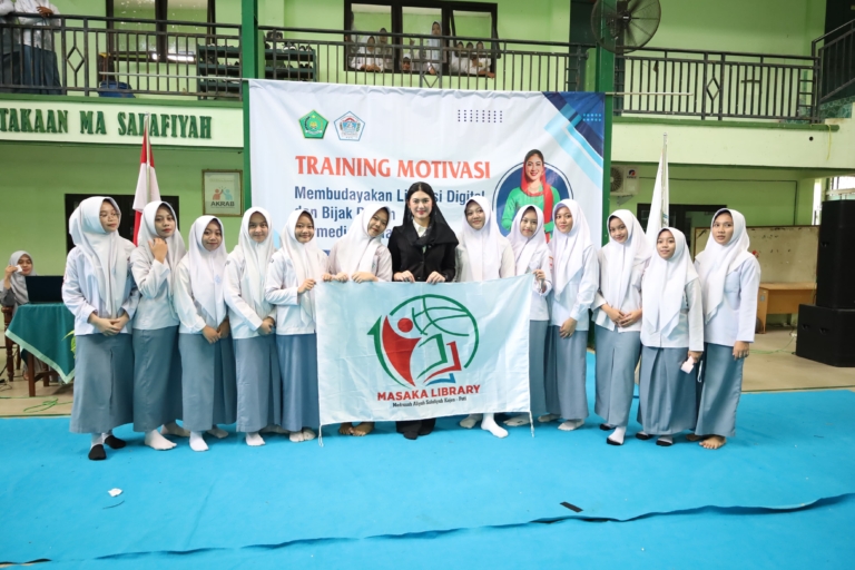 MA Salafiyah Kajen Dorong Siswa Manfaatkan Media Sosial untuk Hal Positif, Gandeng Karina Moudy untuk Edukasi