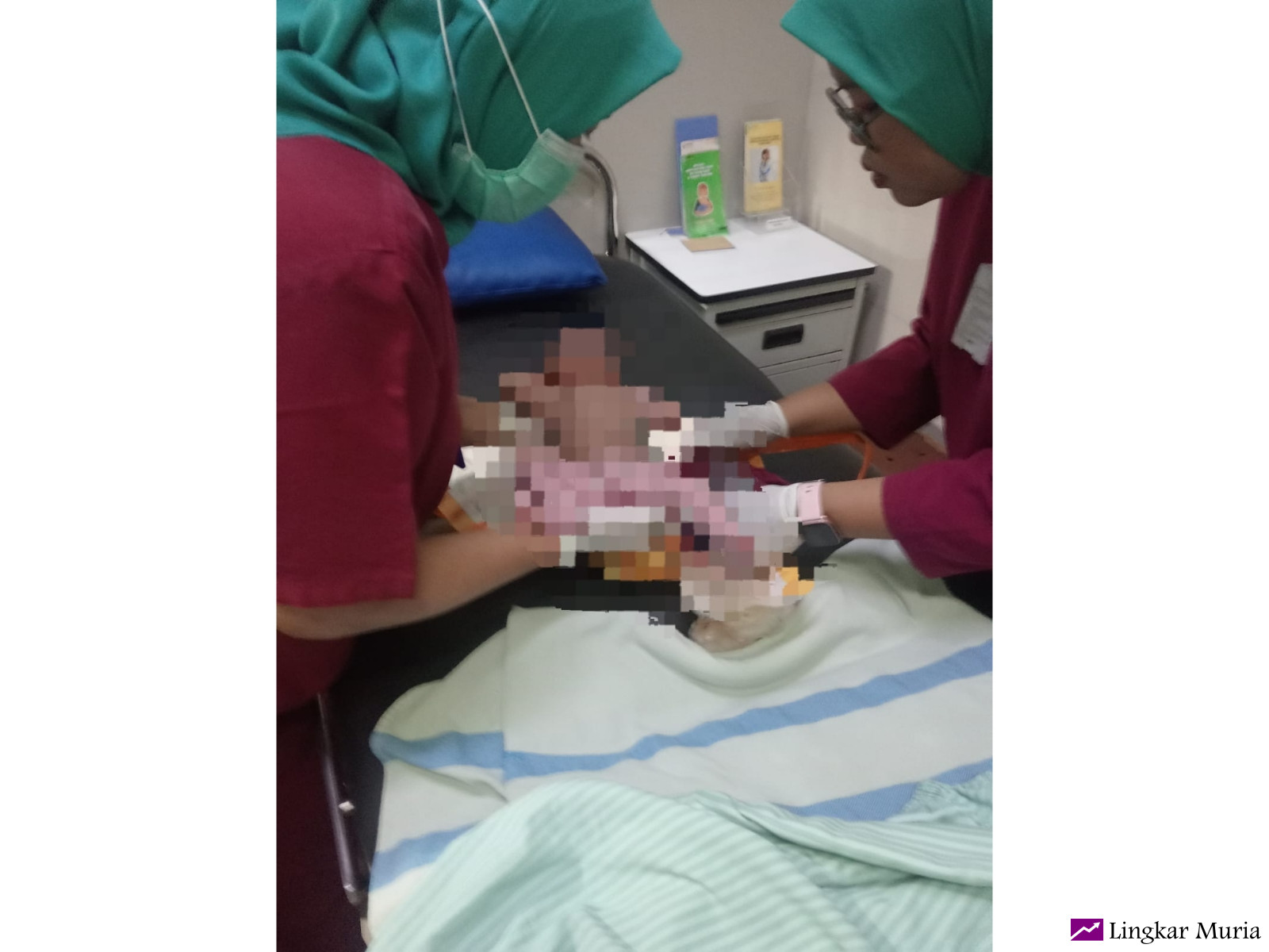 Bayi Perempuan Masih Hidup Ditemukan di Tempat Sampah Perumahan, Polisi Lakukan Penyeledikan