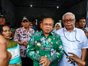 Perum BULOG Salurkan Bantuan Pangan untuk Korban Bencana di Tiga Kabupaten Jawa Tengah