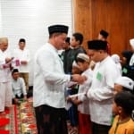 DPRD Pati Gelar Tarawih dan Silaturahmi Bersama, Sertai Santunan Anak Yatim di Bulan Ramadan