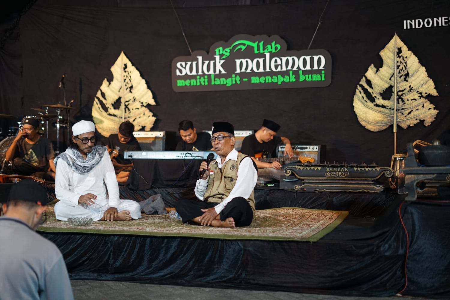 Suluk Maleman: Sujud Sebagai Jalan dalam Pusaran Zaman