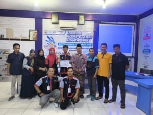 Siswa SMK NU Lasem Sabet Juara 1 LKS Bidang Automobile Technology
