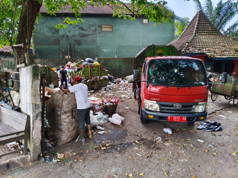 Wacana Sampah jadi Energi : Komisi C DPRD Pati : Sampah Harus Ditangani