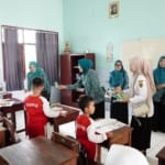 Dorong Budaya Literasi, Bunda Literasi Ajak Siswa SD N 03 Pucakwangi Gemar Membaca
