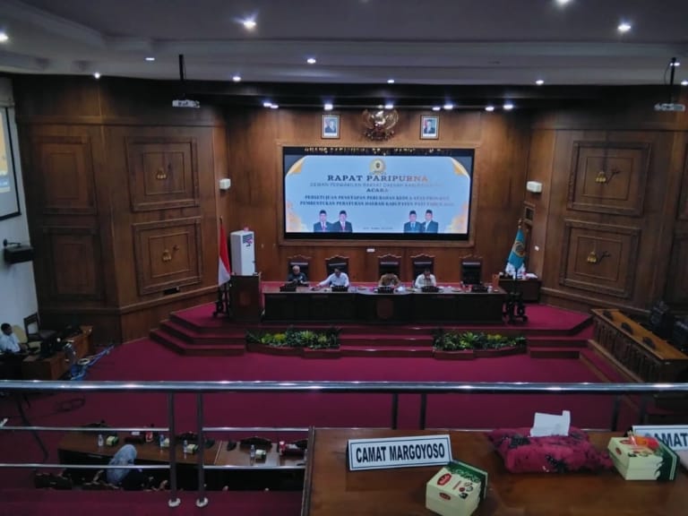 Rapat Paripurna DPRD Pati: Propemperda 2026 Berubah Ikuti Regulasi Baru Pusat
