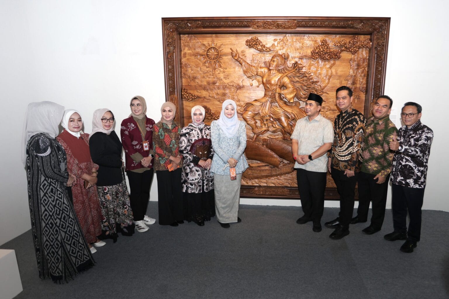 Pemeran Tatah seni ukir Jepara di Jakarta.