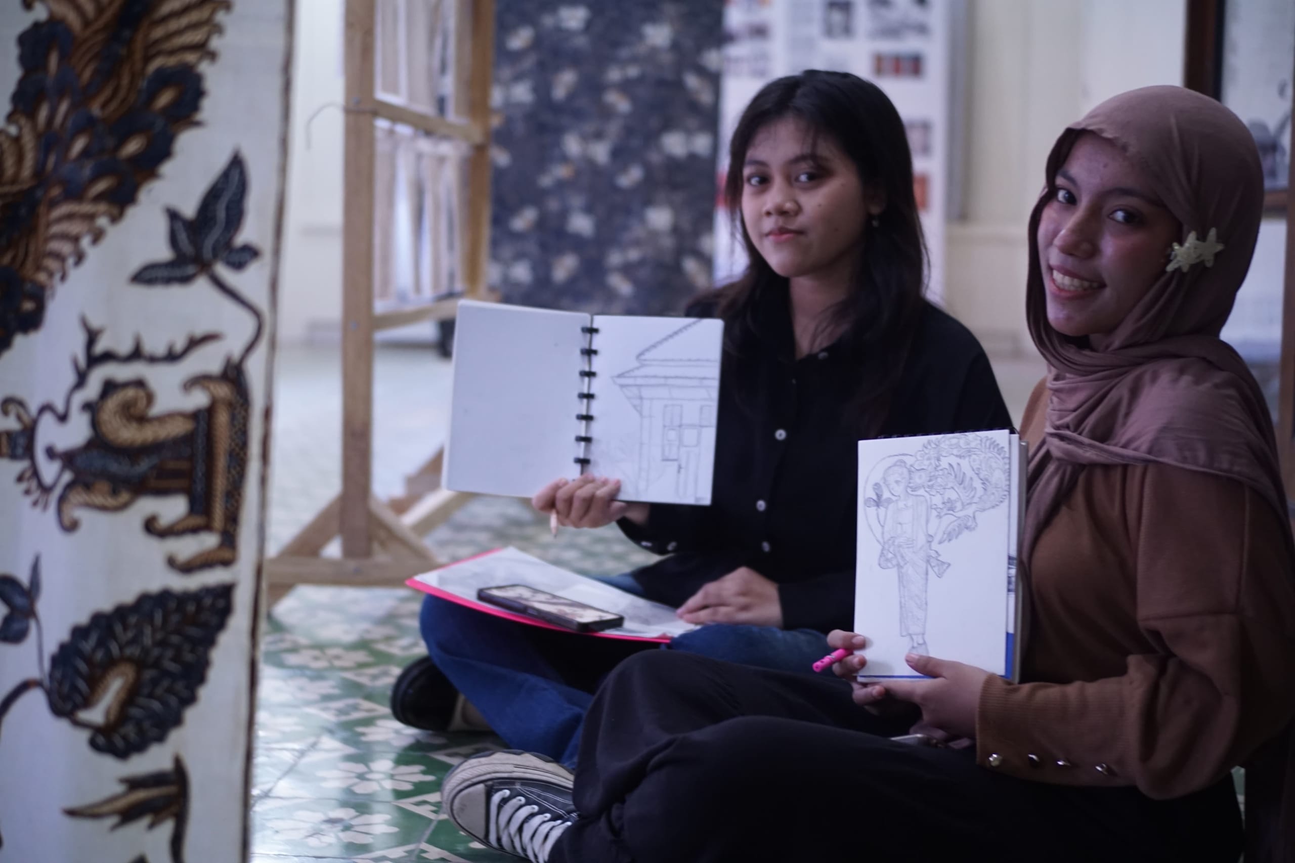 Kudus Sketch dan CKT Ajak Anak Muda di Kudus Menyegarkan Pikiran Lewat Menggambar