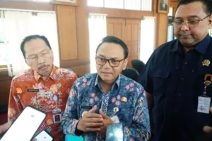 DPRD Pati Hadiri Penyerahan Penghargaan Krenova, Siap Kawal Pengembangannya
