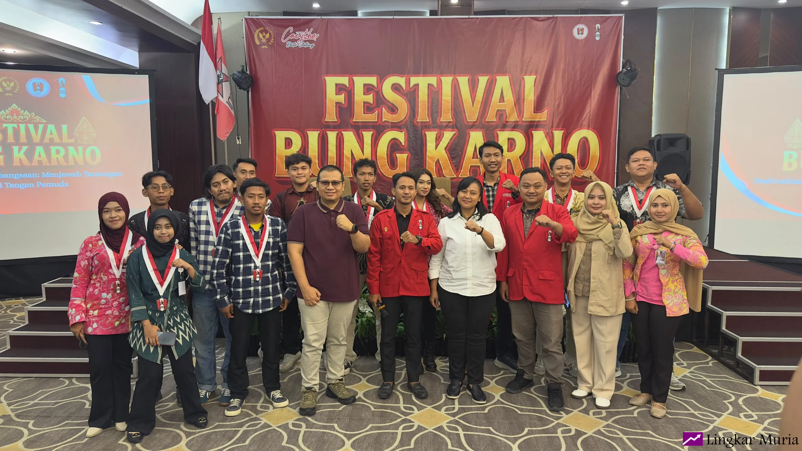 GMNI Kudus Tutup Bulan Bung Karno dengan Bedah Buku Perkuat Mental Generasi Muda