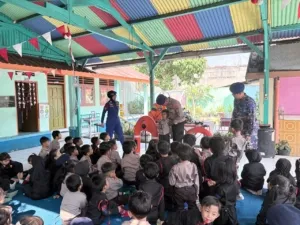 Satpolairud Polresta Pati Gelar Polisi Sahabat Anak di TK Kemala Bhayangkari