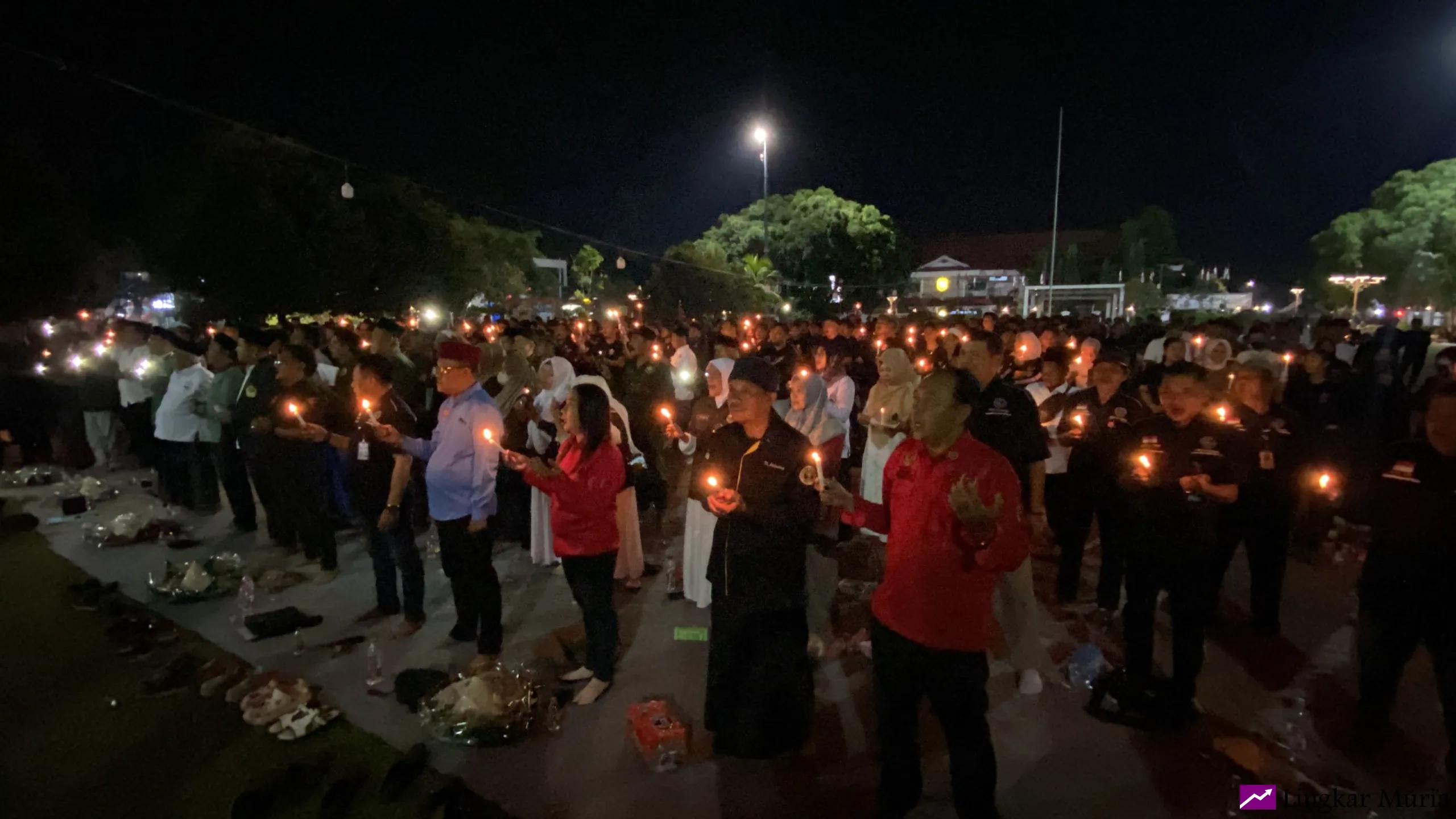 Doa Bersama dan Aksi Lilin di Alun-Alun Pati, 22 Ormas-LSM Serukan Perdamaian dan Tolak Segala Provokasi