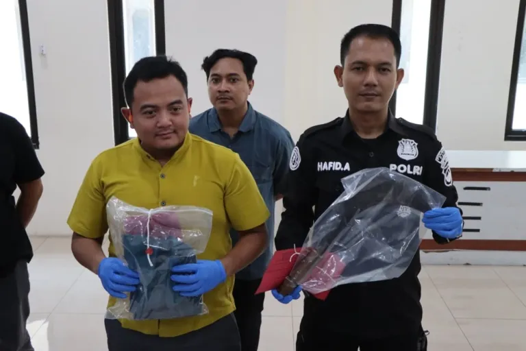 Bawa Sabit, Warga Juwana Lukai Leher Korban Lalu Kabur, Berakhir Diamankan di Surabaya